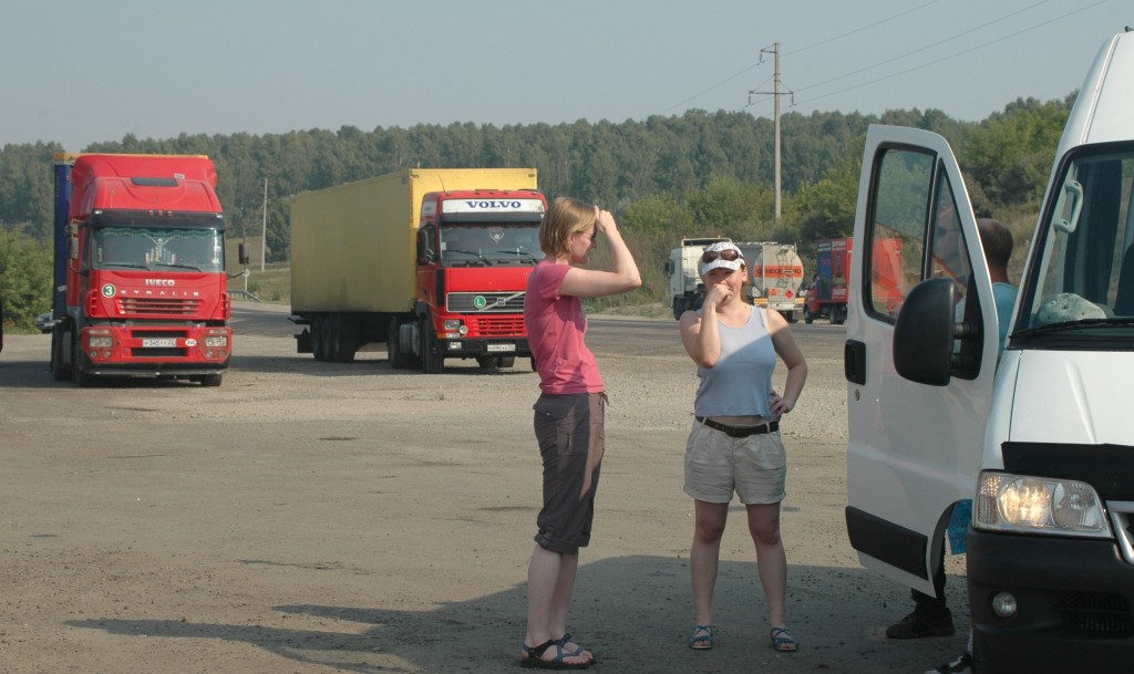 A stop along the Chuyskiy Trakt